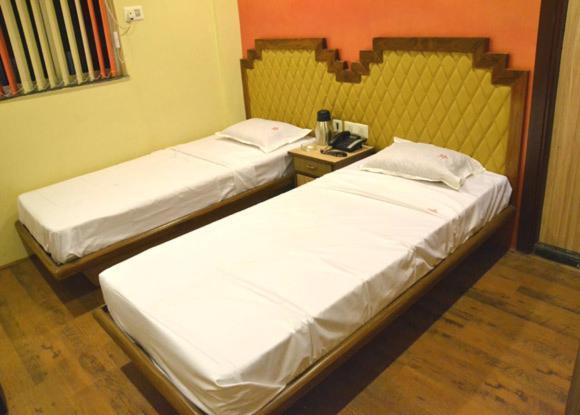 Hotel Rock Star โกลกาตา ห้อง รูปภาพ